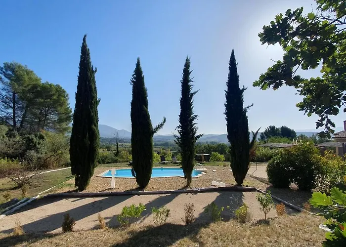 Jolie Maison Avec Vue Imprenable, Piscine, Jeu De Boules, Calme Au Coeur Du Luberon